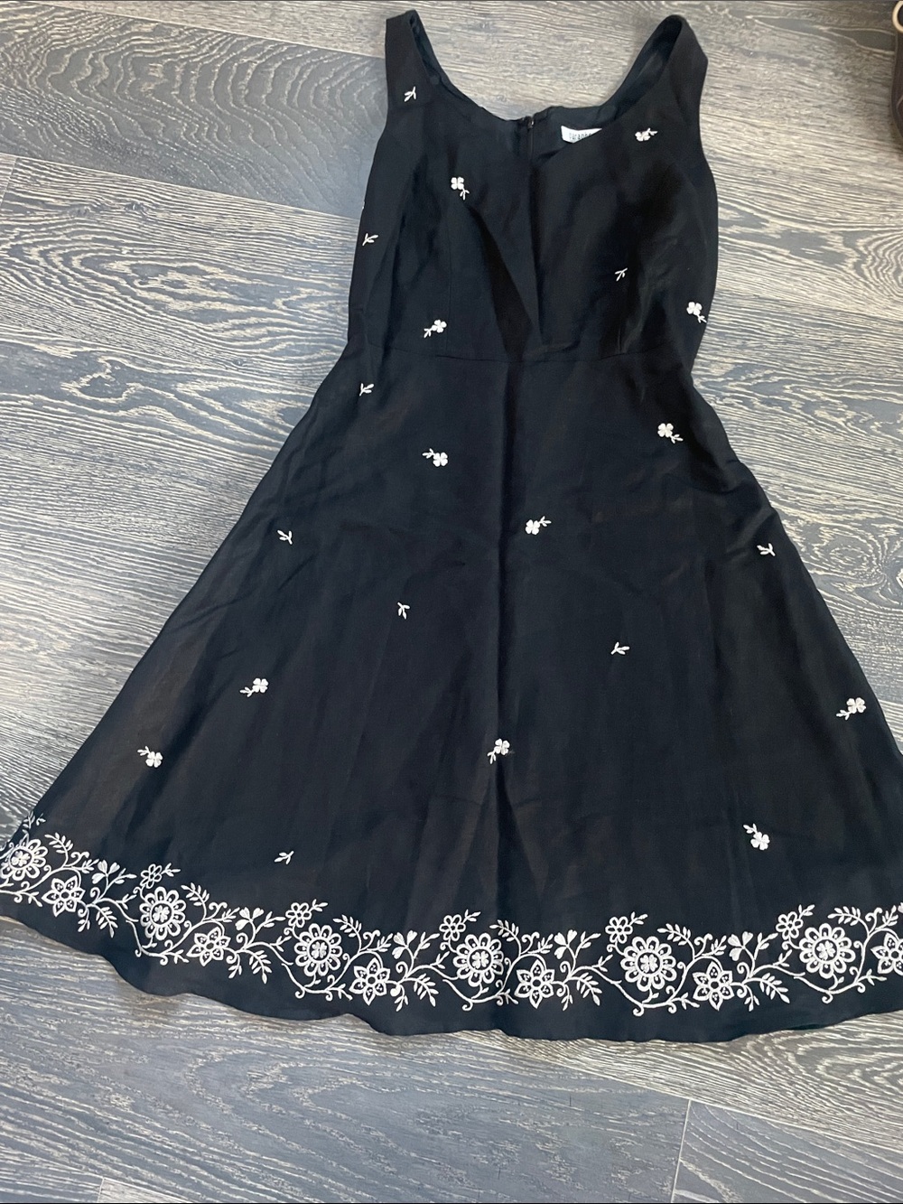 Paraphrase Black Sleeveless Embroidered Hem Dress